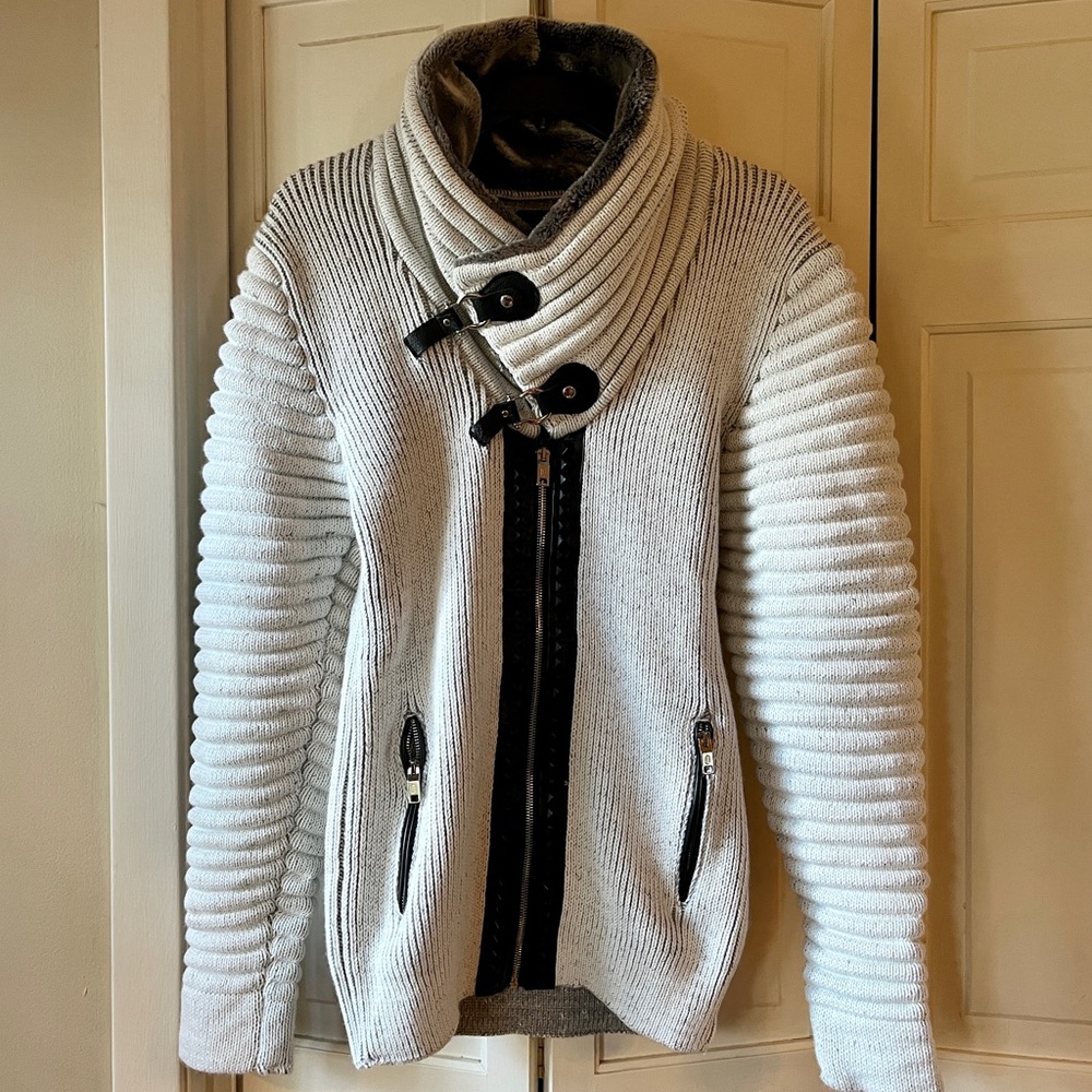 NWT Leif Nelson Men’s Texture Knit Sweater w/ Faux Fur